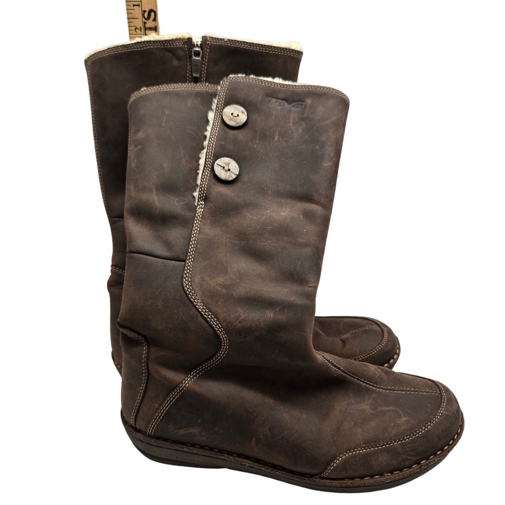 Teva Leather Shearling Lined Mid Calf Boots Brown Buttonโ Gorpcore Womens 9